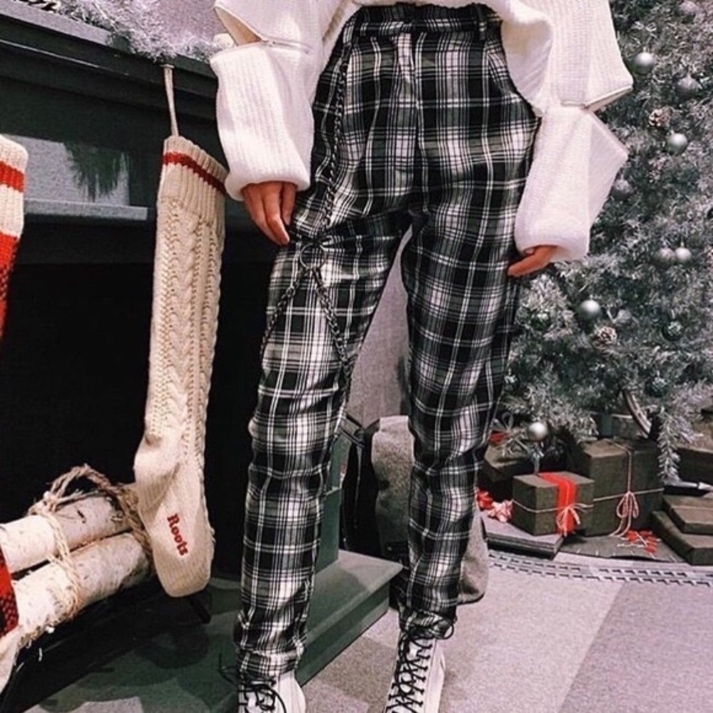 LF plaid pants with chain